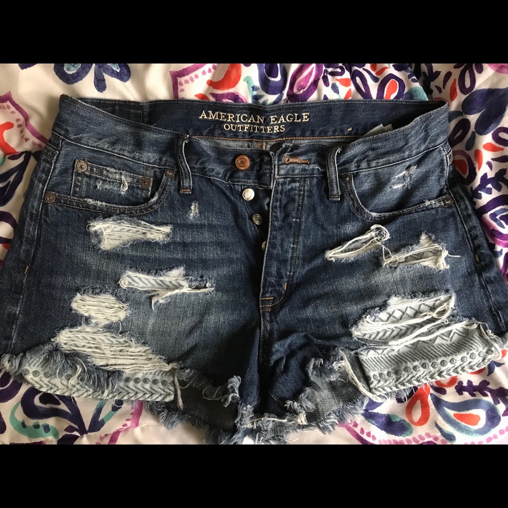 American Eagle High-Waisted Shorties